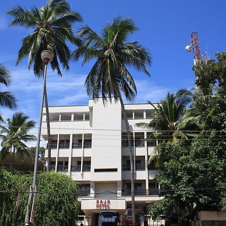 Raja Hotel Kovalam Buitenkant foto