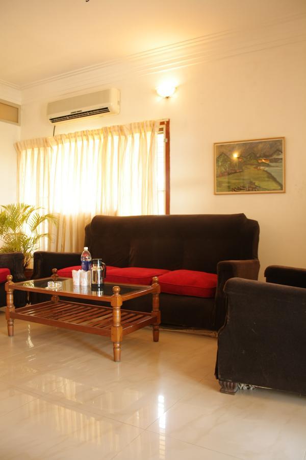 Raja Hotel Kovalam Buitenkant foto