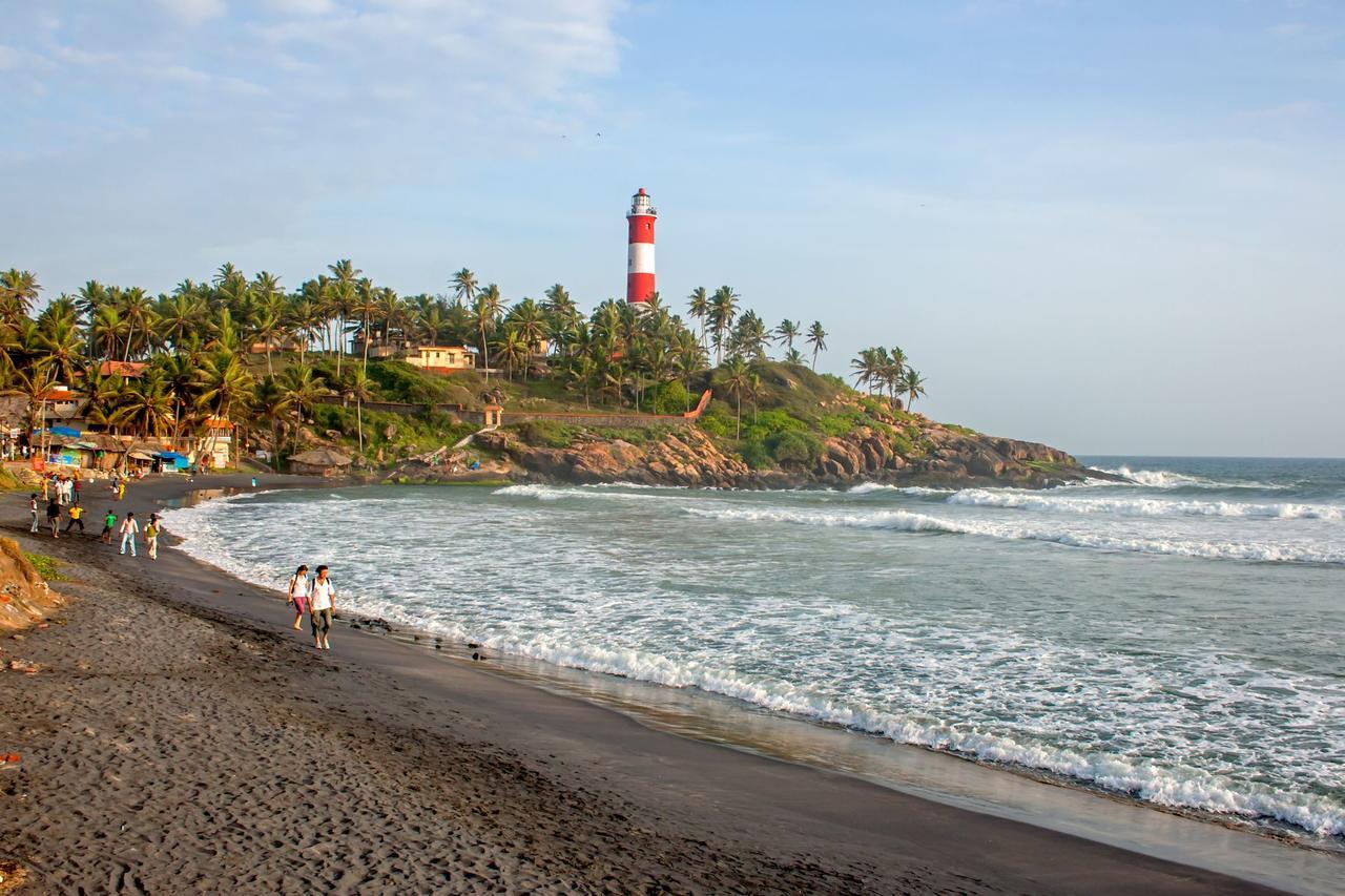 Raja Hotel Kovalam Buitenkant foto